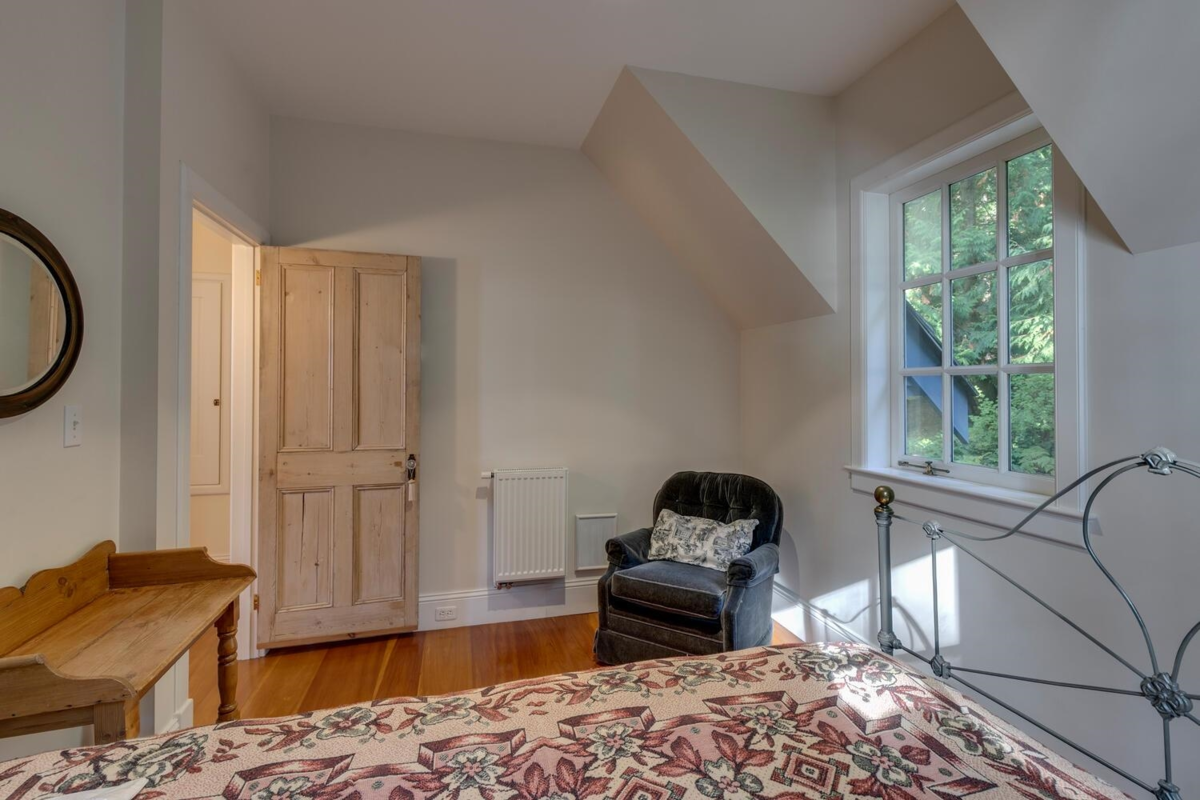 Swimming Pool Photo of 1289 Gower Point Road, Gibsons, BC