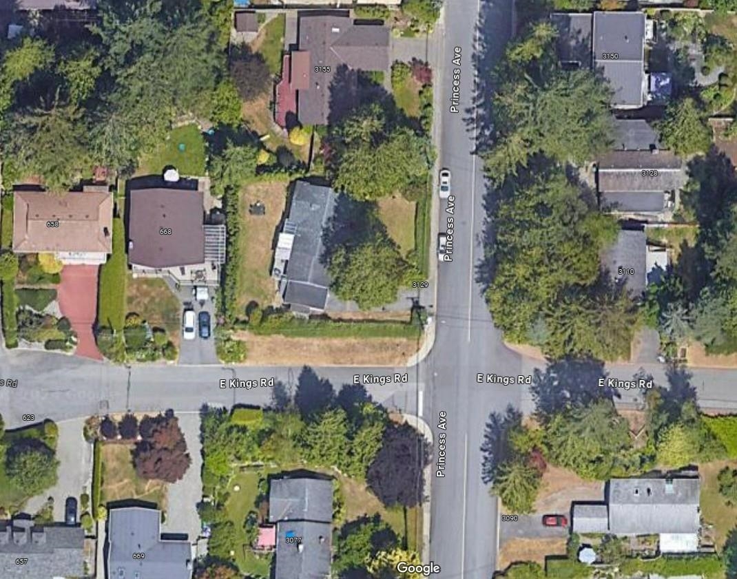 Basement Recreation Room Photo of 3129 Princess Avenue, North Vancouver, BC