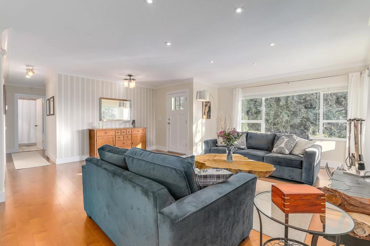 Exterior Rear Photo of 3129 Princess Avenue, North Vancouver, BC