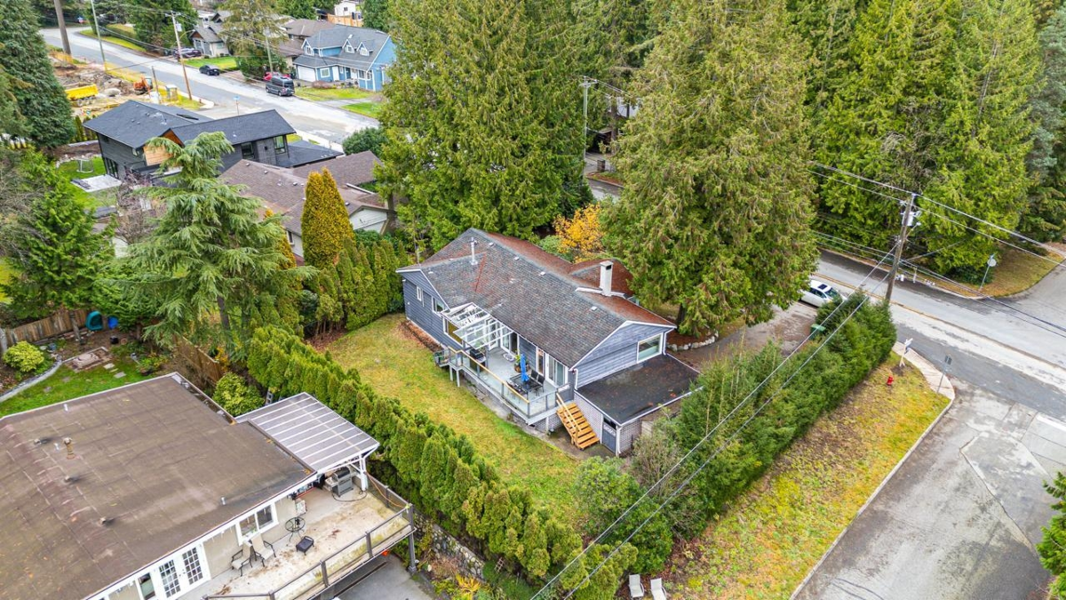 Laundry Room Photo of 3129 Princess Avenue, North Vancouver, BC