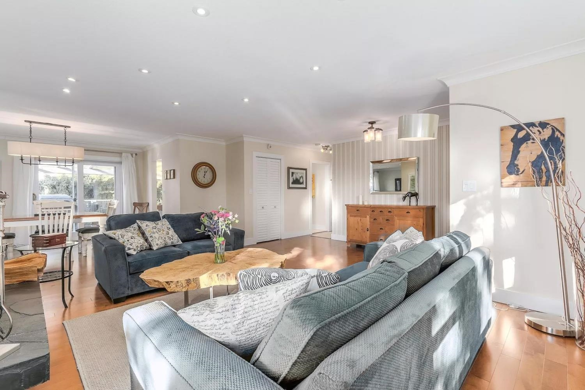 Living Room Photo of 3129 Princess Avenue, North Vancouver, BC