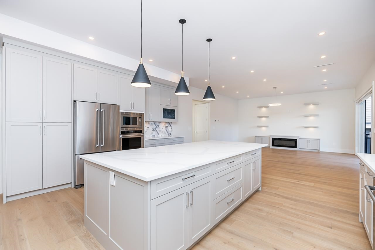 Primary Bedroom Photo of 897 Cottonwood Avenue, Coquitlam, BC