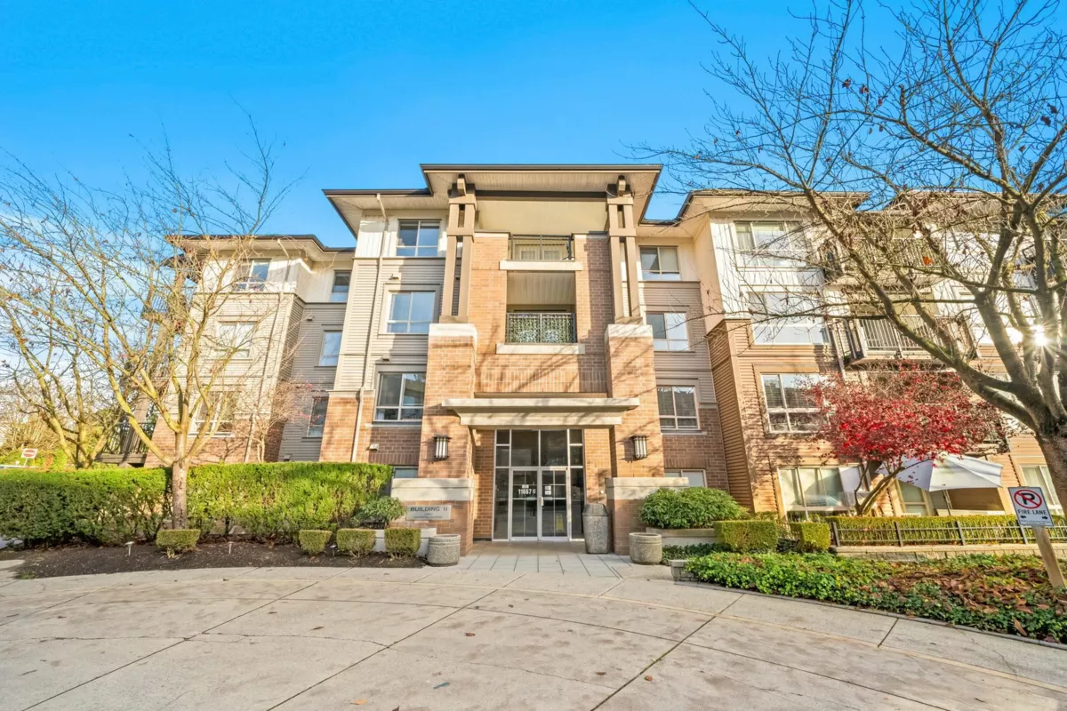 Exterior Front Photo of 408 11667 Haney Bypass, Maple Ridge, BC