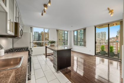 804 1225 Richards Street, Vancouver, BC, Vancouver — Apartment/Condo for sale