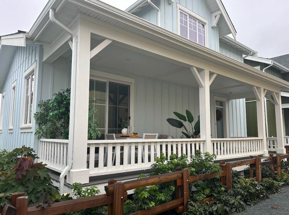 Exterior Front Photo of 3 6378 Dairy Avenue, Tsawwassen, BC