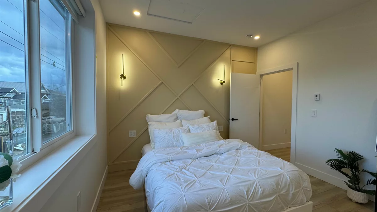 Bedroom 2 Photo of 1 2703 E 3rd Avenue, Vancouver, BC