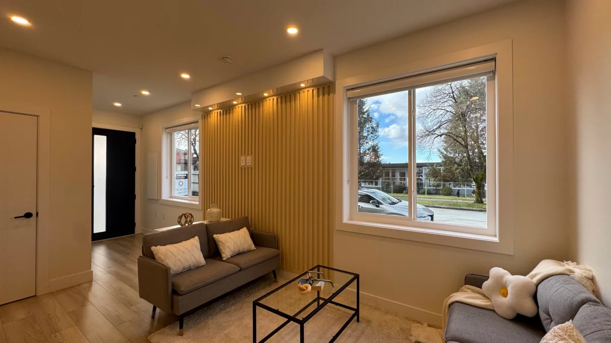 Primary Bedroom Photo of 1 2703 E 3rd Avenue, Vancouver, BC