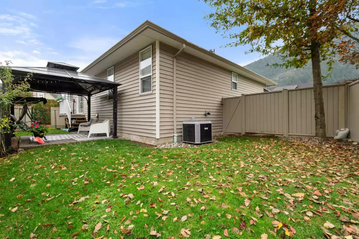 Backyard Photo of 32 349 Walnut Avenue, Harrison Hot Springs, BC