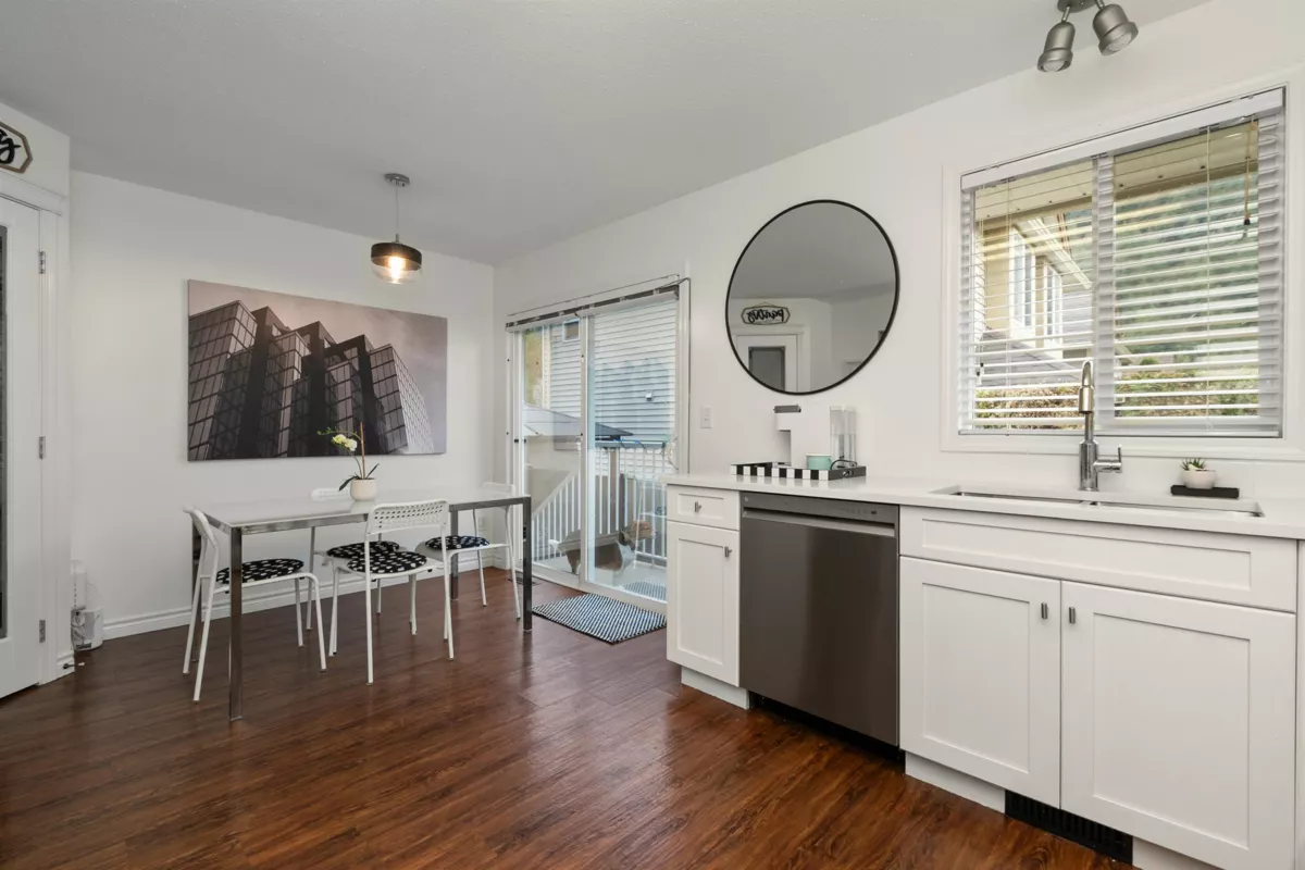 Bedroom 2 Photo of 32 349 Walnut Avenue, Harrison Hot Springs, BC