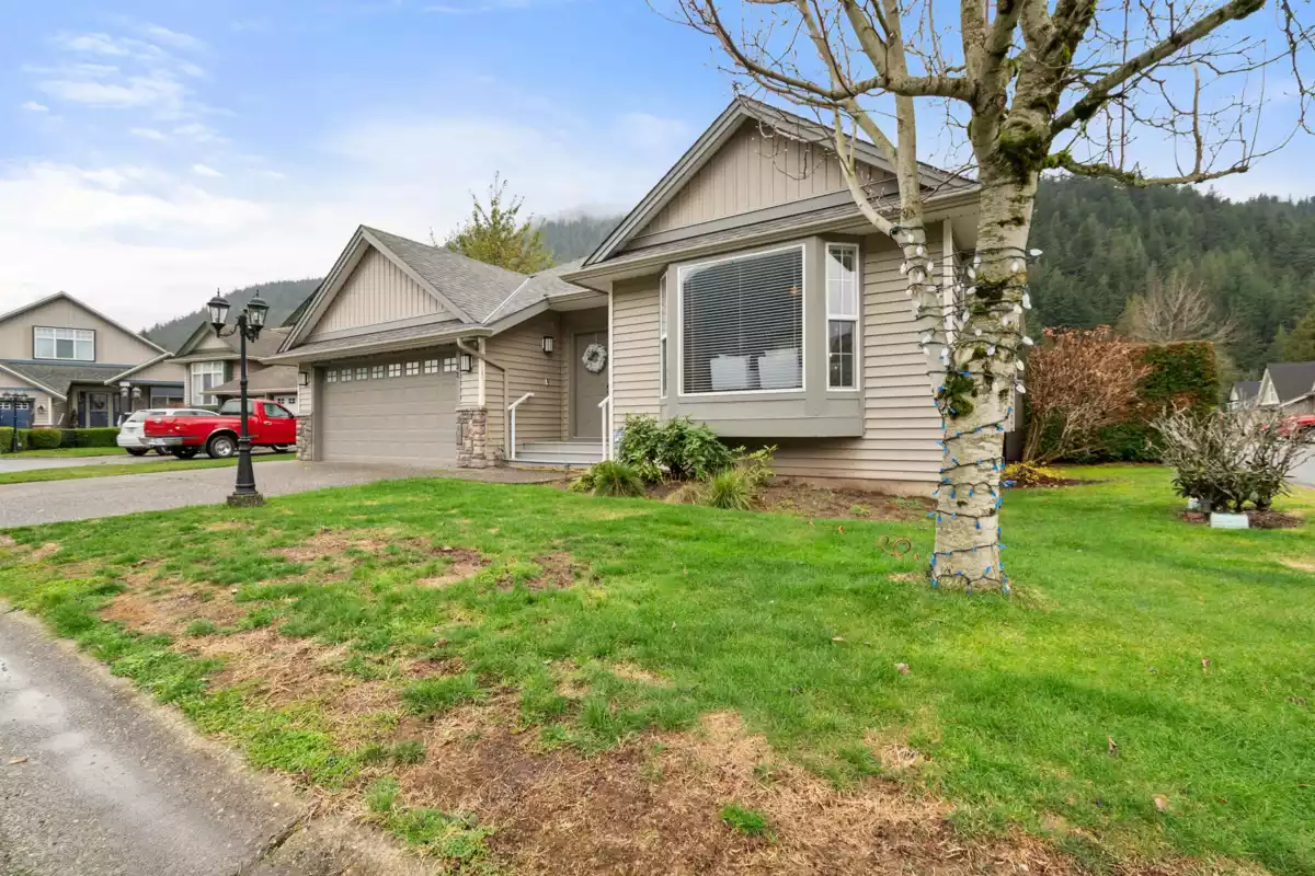 Exterior Rear Photo of 32 349 Walnut Avenue, Harrison Hot Springs, BC