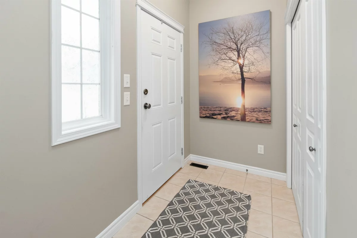 Staircase Photo of 32 349 Walnut Avenue, Harrison Hot Springs, BC