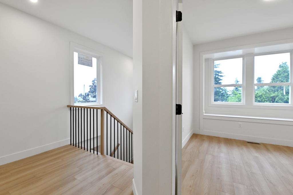 Bedroom 4 Photo of 32905 3 Avenue, Mission, BC