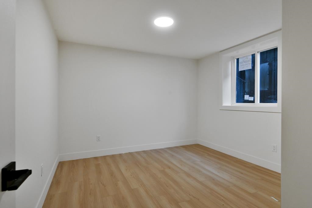 Garden / Landscaping Photo of 32905 3 Avenue, Mission, BC