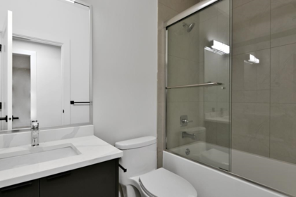 Hot Tub / Spa Photo of 32905 3 Avenue, Mission, BC