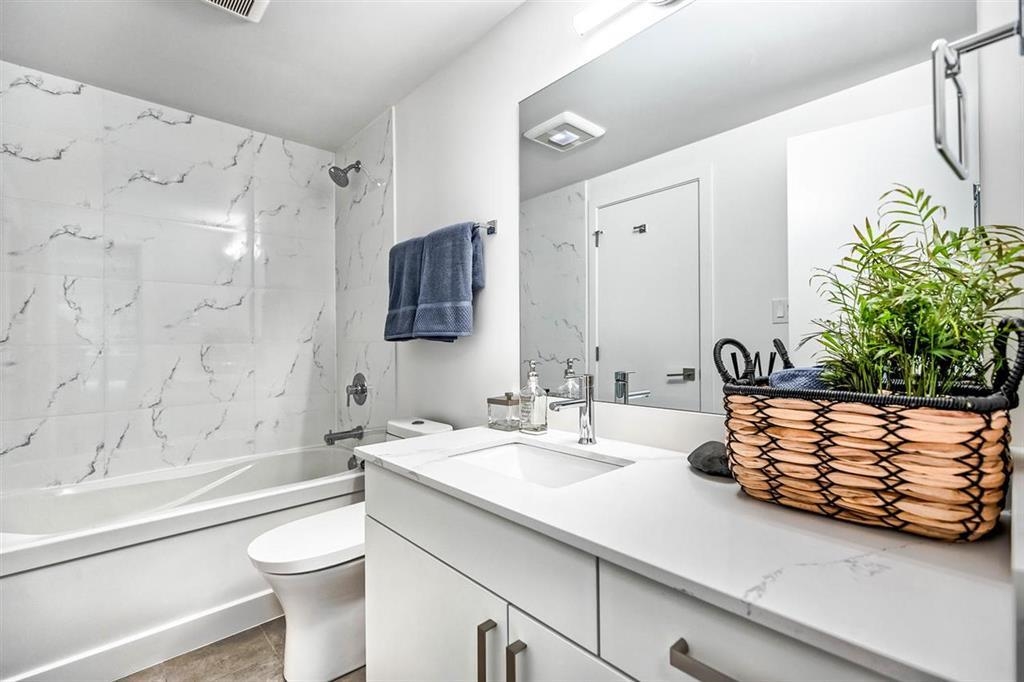 Hallway Photo of 205 4625 Grange Street, Burnaby, BC