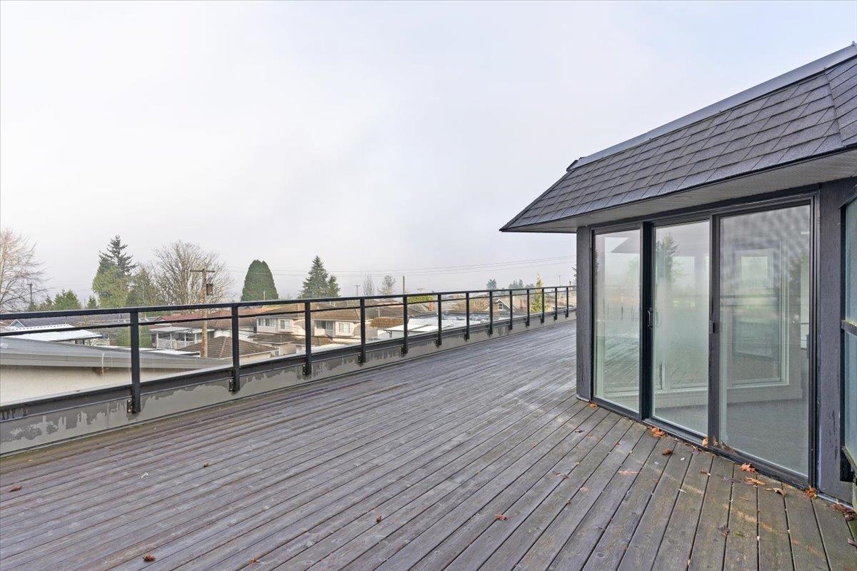 Hot Tub / Spa Photo of 205 4625 Grange Street, Burnaby, BC