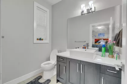 Laundry Room Photo of 2 32035 Mt Waddington Avenue, Abbotsford, BC
