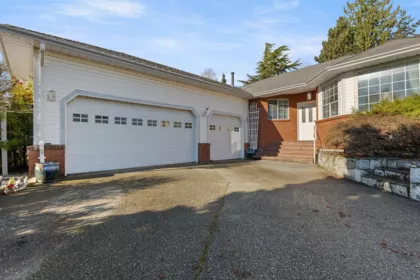 2235 Leclair Drive, Coquitlam, BC