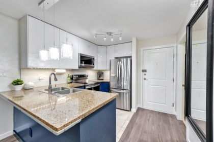 PH6 2373 Atkins Avenue, Port Coquitlam, BC, Port Coquitlam — Apartment/Condo for sale