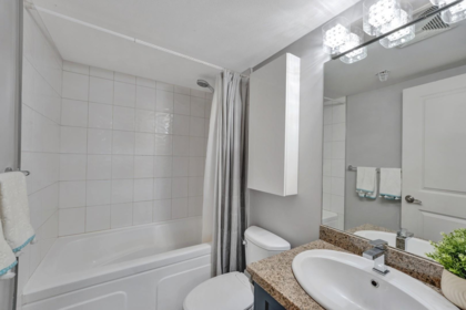 Mudroom Photo of PH6 2373 Atkins Avenue, Port Coquitlam, BC
