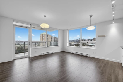 902 988 Quayside Drive, New Westminster, BC, New Westminster — Apartment/Condo for sale