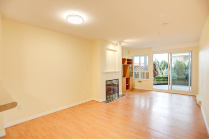 220 760 Kingsway, Vancouver, BC