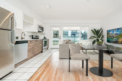 206 1688 Cypress Street, Vancouver, BC, Vancouver — Apartment/Condo for sale