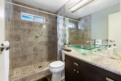 Mudroom Photo of 4 800 South Dyke Road, New Westminster, BC