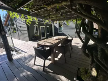 Outdoor Kitchen Photo of 4062 Norwood Avenue, North Vancouver, BC