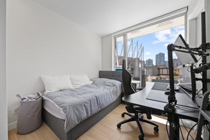 Basement Recreation Room Photo of 607 161 W Georgia Street, Vancouver, BC