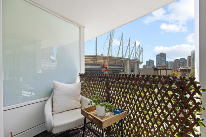 Loft / Bonus Room Photo of 607 161 W Georgia Street, Vancouver, BC