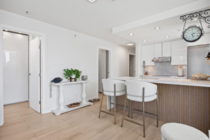 Powder Room Photo of 607 161 W Georgia Street, Vancouver, BC
