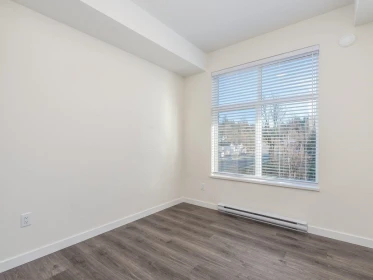 Bedroom 3 Photo of 311 33920 Best Avenue, Mission, BC