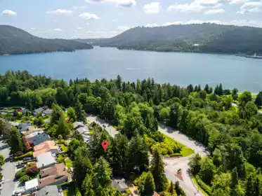 4150 Dollarton Highway, North Vancouver, BC, Capilano NV — 2 bed single family residence for sale