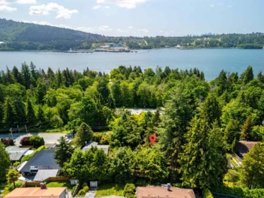 4150 Dollarton Highway, North Vancouver, BC