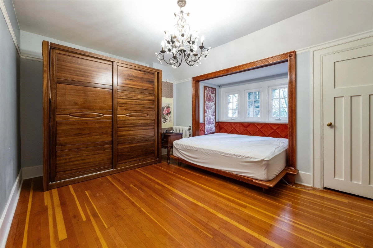 Primary Bedroom Photo of 1516 Balfour Avenue, Vancouver, BC