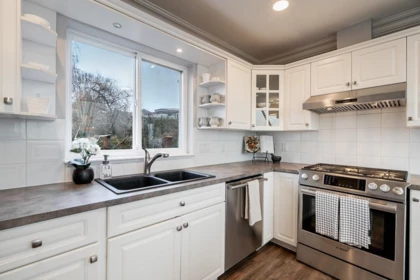 912 Habgood Street, White Rock, BC, White Rock — Single Family Residence for sale