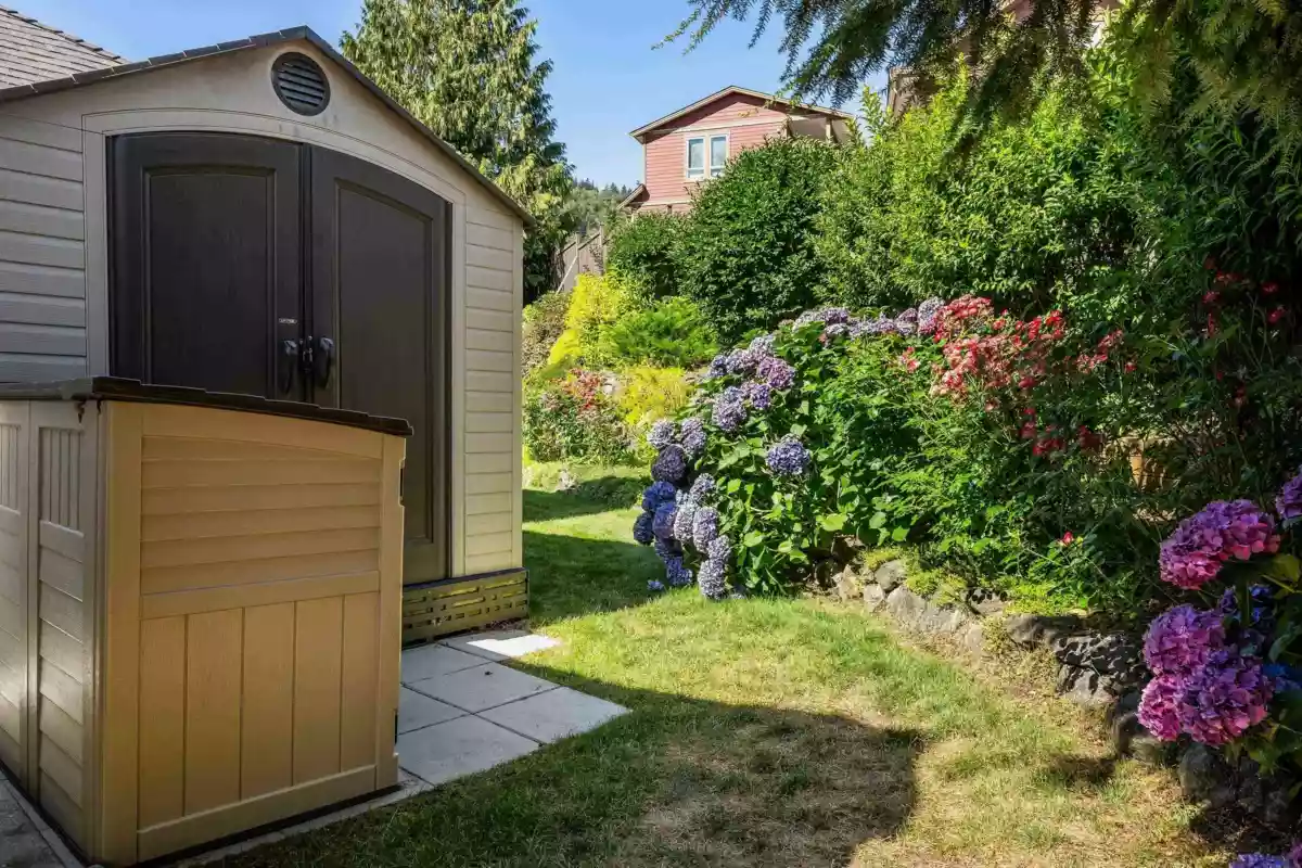 Hot Tub / Spa Photo of 1 45348 Magdalena Place, Cultus Lake, BC