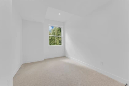 Garden / Landscaping Photo of 20487 74b Avenue, Langley, BC