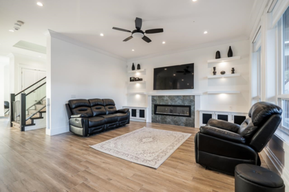 Living Room Photo of 17825 E Barnston Drive, Surrey, BC