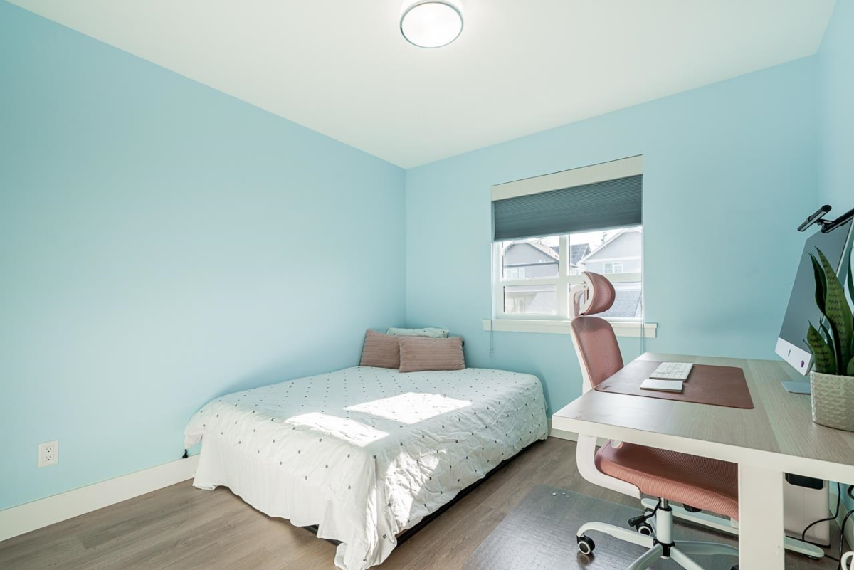 Laundry Room Photo of 20484 78 Avenue, Langley, BC