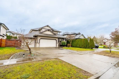 6119 166a Street, Surrey, BC, Surrey — Single Family Residence for sale