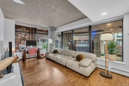 605 128 W Cordova Street, Vancouver, BC