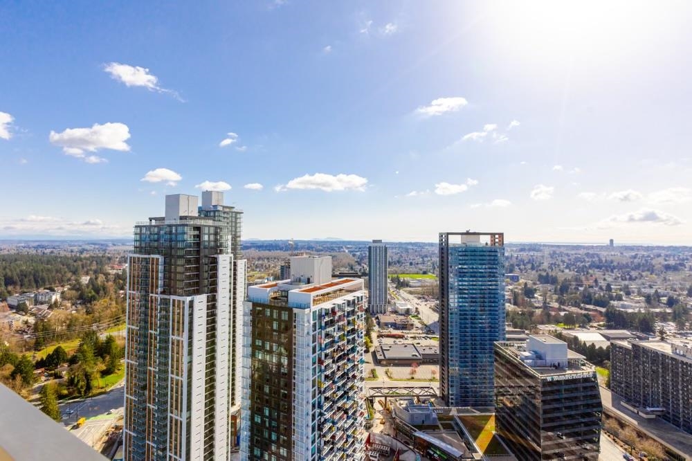 Basement Recreation Room Photo of 4106 9887 Whalley Boulevard, Surrey, BC