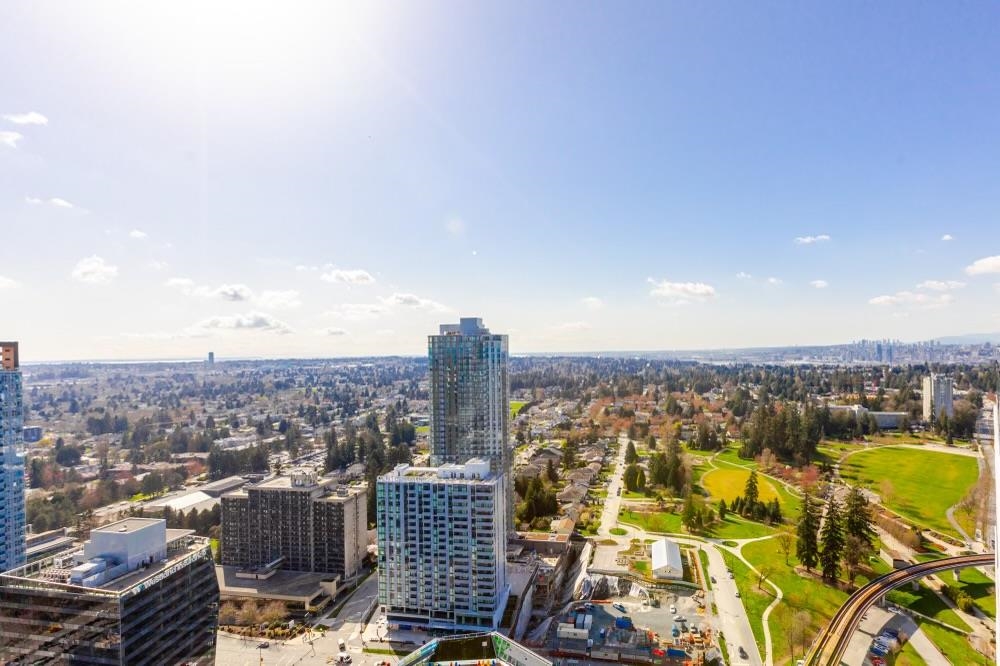Loft / Bonus Room Photo of 4106 9887 Whalley Boulevard, Surrey, BC