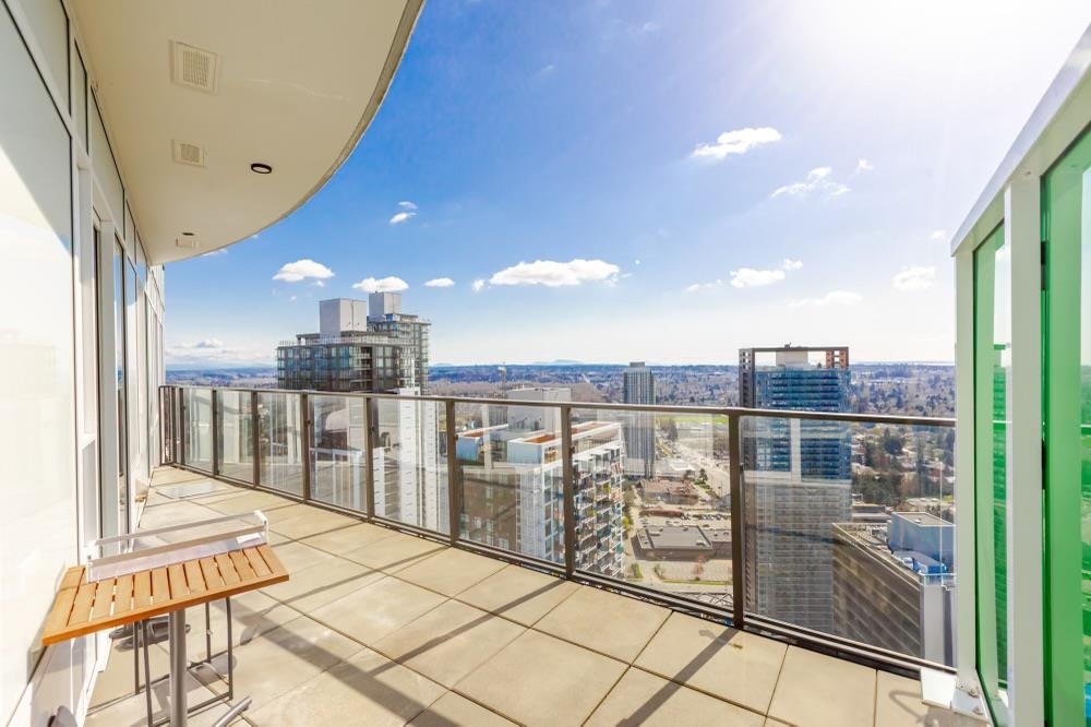 Powder Room Photo of 4106 9887 Whalley Boulevard, Surrey, BC