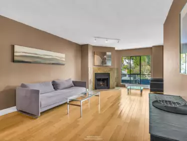 203 4323 Gallant Avenue, North Vancouver, BC