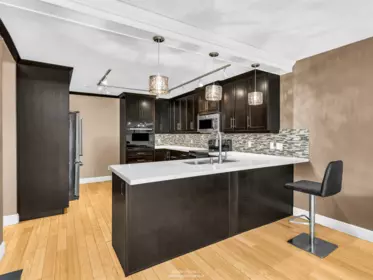 203 4323 Gallant Avenue, North Vancouver, BC