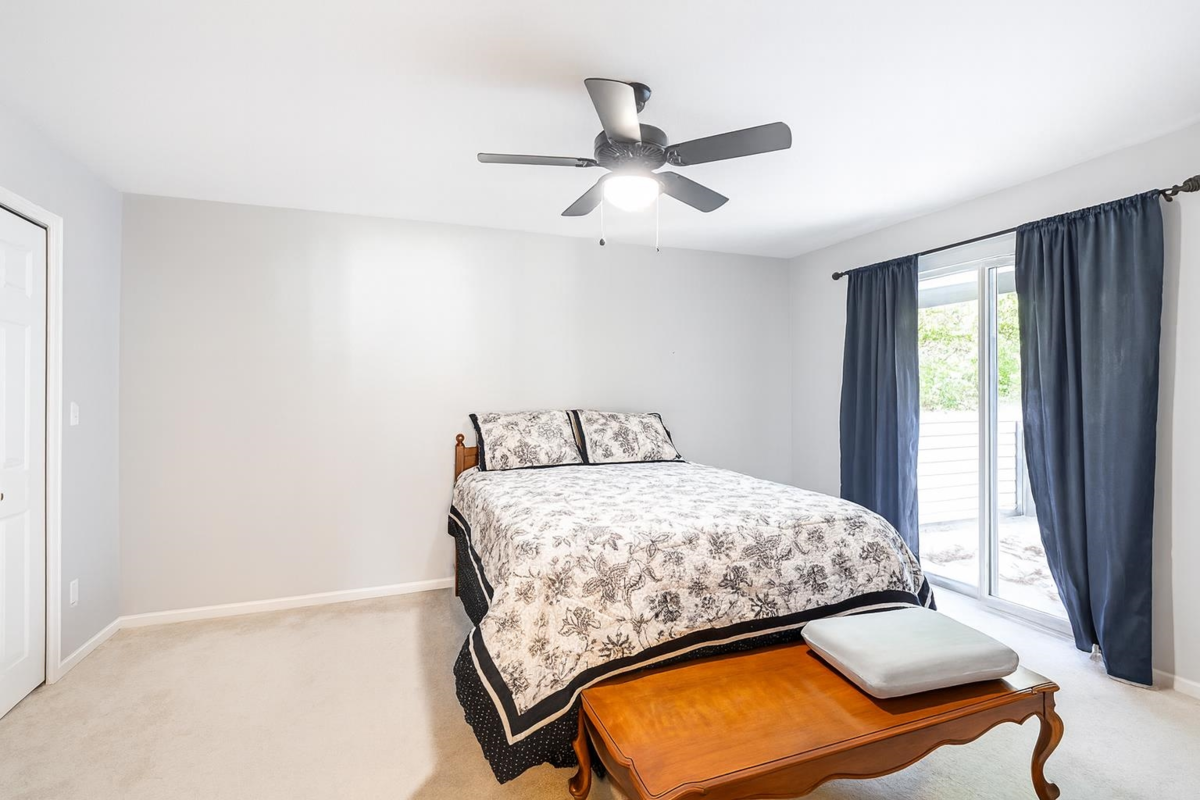 Office / Den Photo of 9 9947 151 Street, Surrey, BC