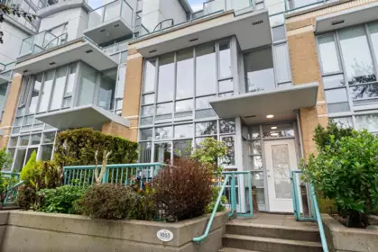 1053 Marinaside Crescent, Vancouver, BC, Vancouver — Townhouse for sale